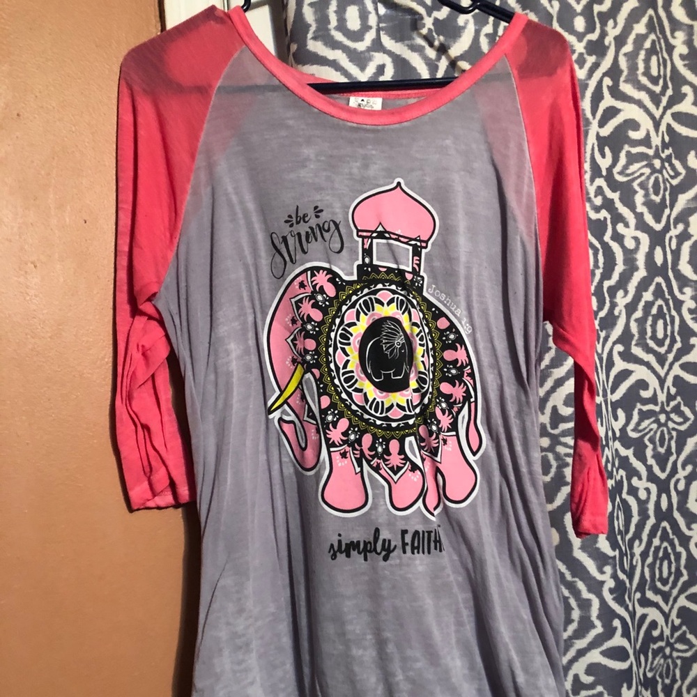 Brand new without tags simply faith shirt